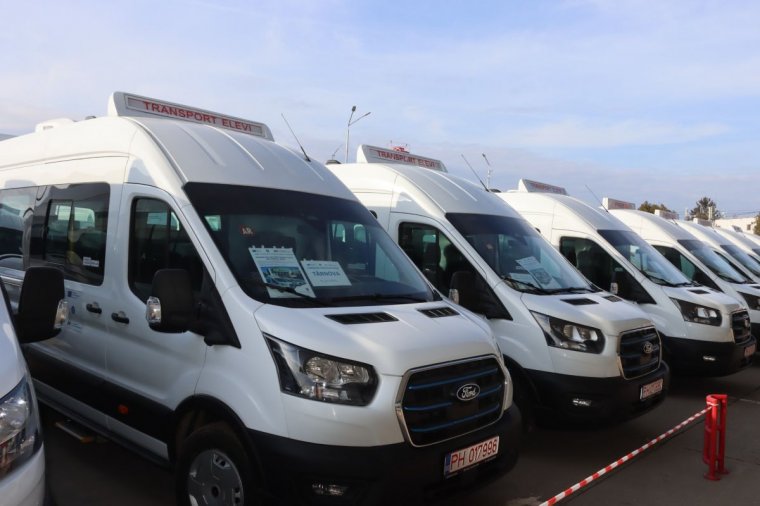 Elektromos iskolabuszokkal gazdagodtak partiumi települések
