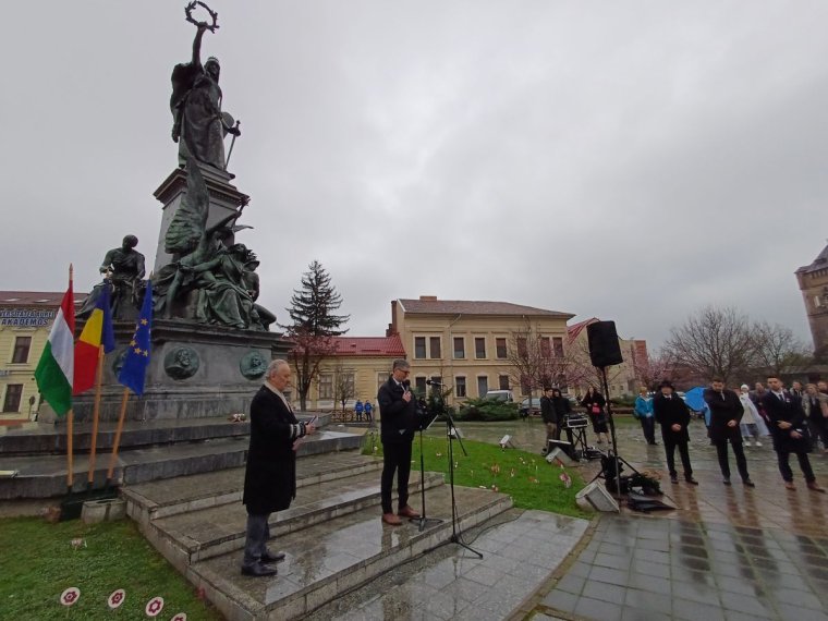 Március 15. Aradon: a szélsőségesség elleni összefogásra szólítottak fel a magyar és román szónokok