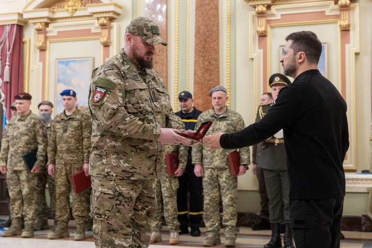 Zelenszkij a háború kitörésének évfordulóján: három év ellenállás és hősiesség