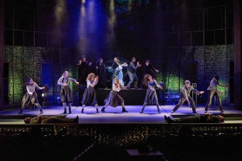 Út a gyermeki szabadságból a sötétebb felnőtti valóságba – A Tom Sawyer családi musicalt mutatják be Kolozsváron