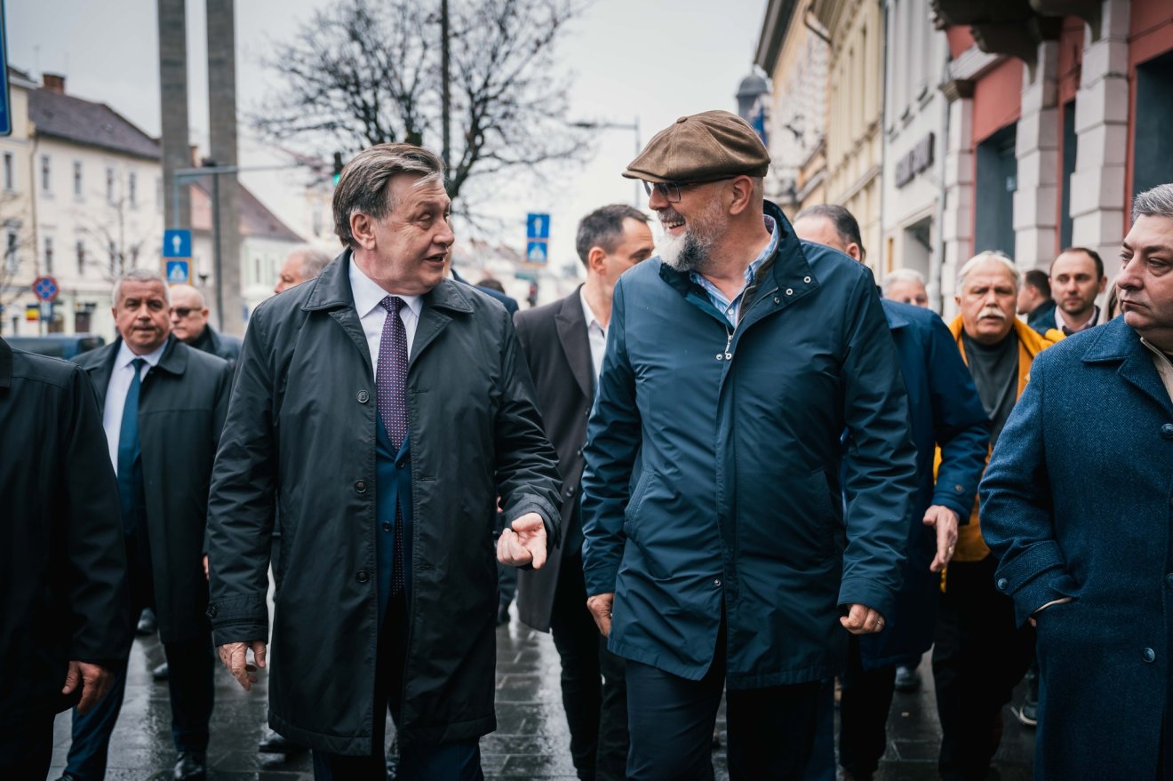 Crin Antonescu kampányrendezvény