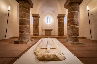 Felújították a Tihanyi Királykriptát, I. András sírhelyét