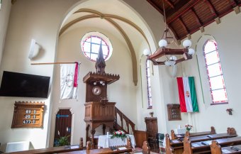 Betörtek az újszentesi református templomba, nyomoz a rendőrség
