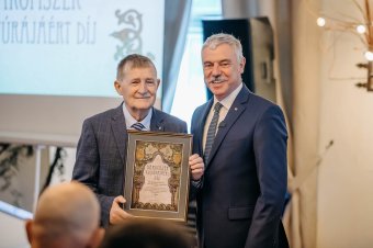 Háromszék kultúrájáért-díjjal köszöntötték a 70 éves Pozsony Ferenc néprajzkutató professzort