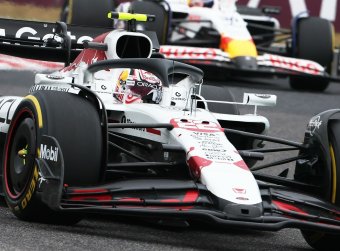 Forma–1: mindkét McLaren dobogós, de a győzelem másé lett