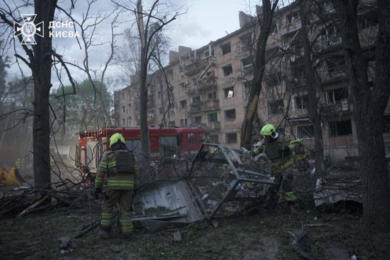 Egymás infrastruktúráját bombázták az ukránok és az oroszok