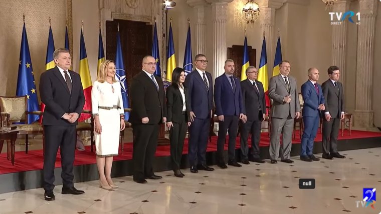 Antonescu Orbánt is felhívná telefonon, ha Románia bajba kerülne