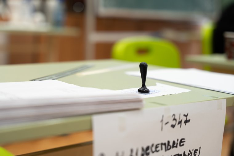 Elnökválasztás: kedd éjfélig lehet kérni az első forduló érvénytelenítését