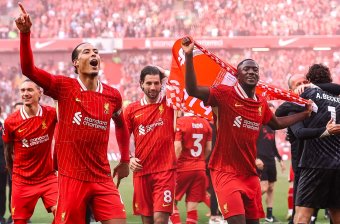 Szoboszlai a Bajnokok Ligája-trófeára hajt az angol bajnoki cím megszerzése után