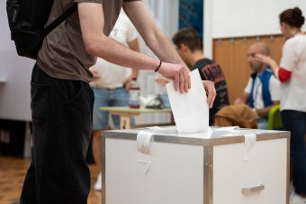 Belföldön Dan, külföldön Simion az esélyesebb, a részvétel lehet a döntő az INSCOP vezetője szerint