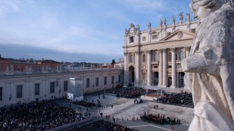 Kitűzték a konklávé időpontját, amelyen megválasztják az új pápát