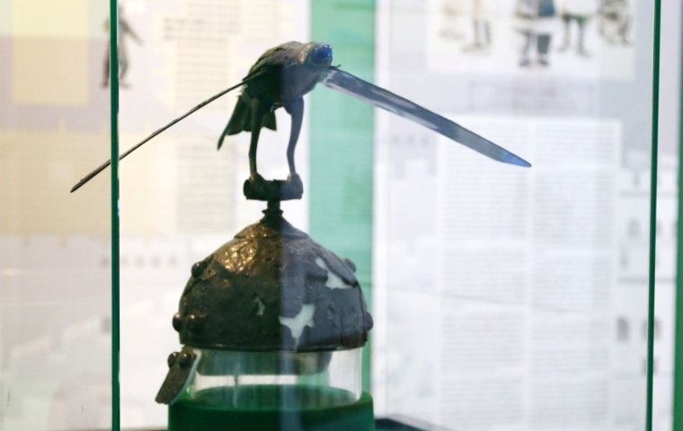 Kelta sisak és egyéb rituális tárgyak láthatók a Maros Megyei Múzeum időszaki kiállításán