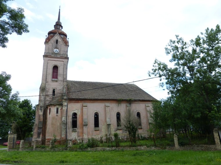 Már nincs kinek felújítani a Temes megyei Klopódia református templomát