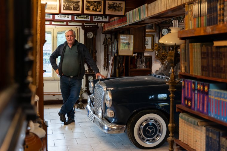 Kaptárak és kőnyomatok: szenvedélyből lett „házi múzeum” Hármasfaluban