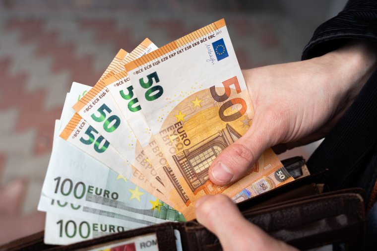 33 százalékkal csökkentek a közvetlen külföldi tőkebefektetések az első negyedévben