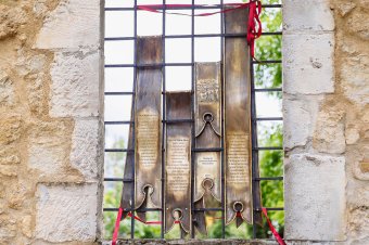 Apáczai-emléktáblát avattak Kolozsváron