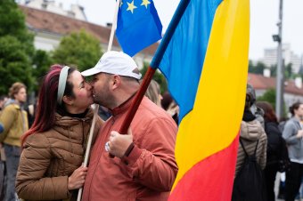 Kiállt Románia európai irányvonala mellett a demokrácia menete Kolozsváron (FOTÓRIPORT)