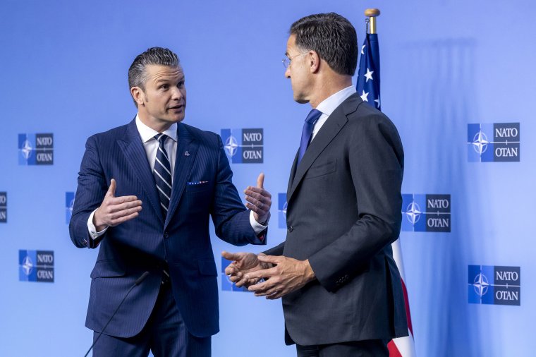 A NATO-tagoknak a GDP 5 százalékára kell emelniük a védelmi kiadásokat – mondja az amerikai védelmi miniszter