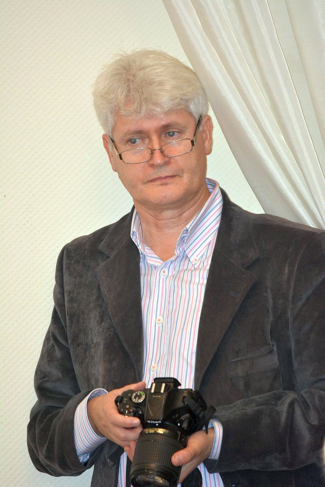 Szenvedélye a fotózás és aggódik az épített örökségért •  Fotó: Nagy István