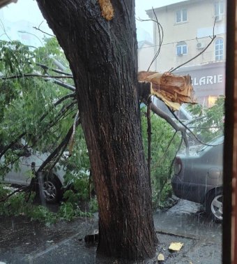 Lecsapott az ítéletidő Bukarestre