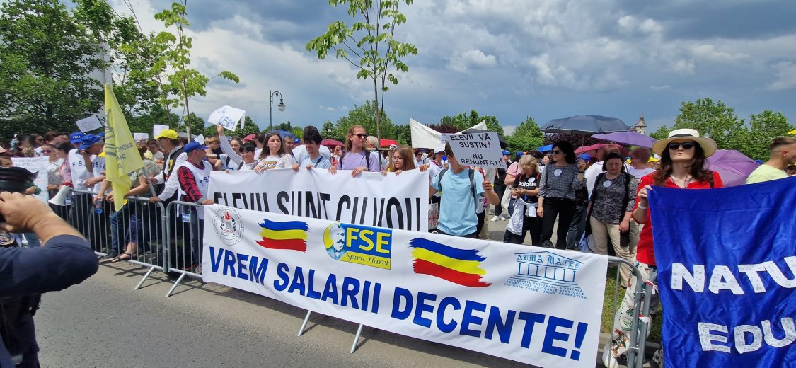 Gigatüntetést szerveznek a szakszervezetek