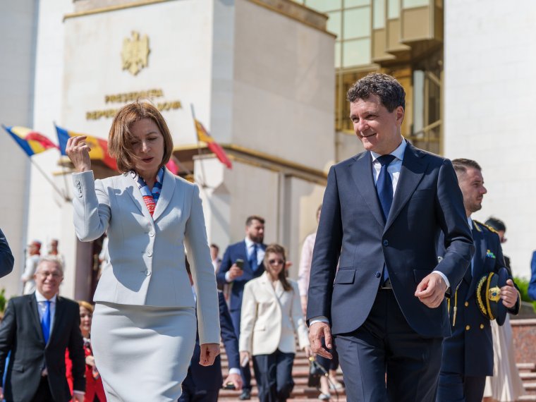 Ukrajnába utazik Nicuşor Dan