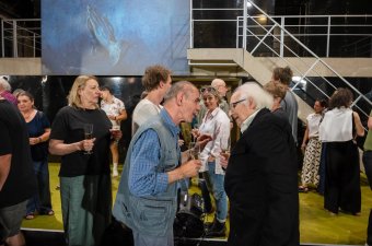 Kilencven- és hetvenéves színművészét ünnepelte a sepsiszentgyörgyi színház társulata