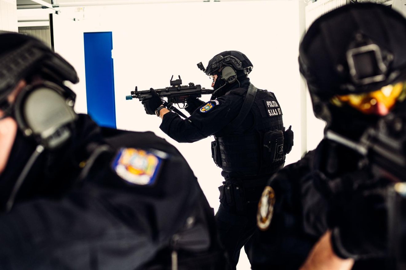 kábítószer, kannabisz, kokain, rendőrség