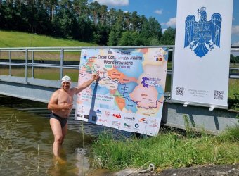 Újabb maratoni úszásra vállalkozott a dél-erdélyi könyvtáros