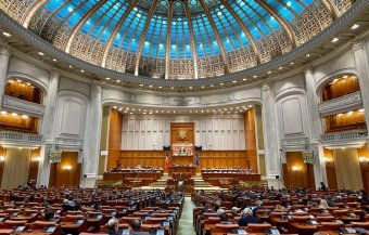 A pártok állami támogatását is érinthetik a deficitcsökkentő intézkedések