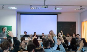 Magyar diákvezérek: veszélyben a romániai fiatalok jövője, ha a tüntetéseknek nem lesz eredménye