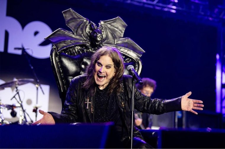 Elhunyt Ozzy Osbourne, a heavy metal egyik legikonikusabb alakja