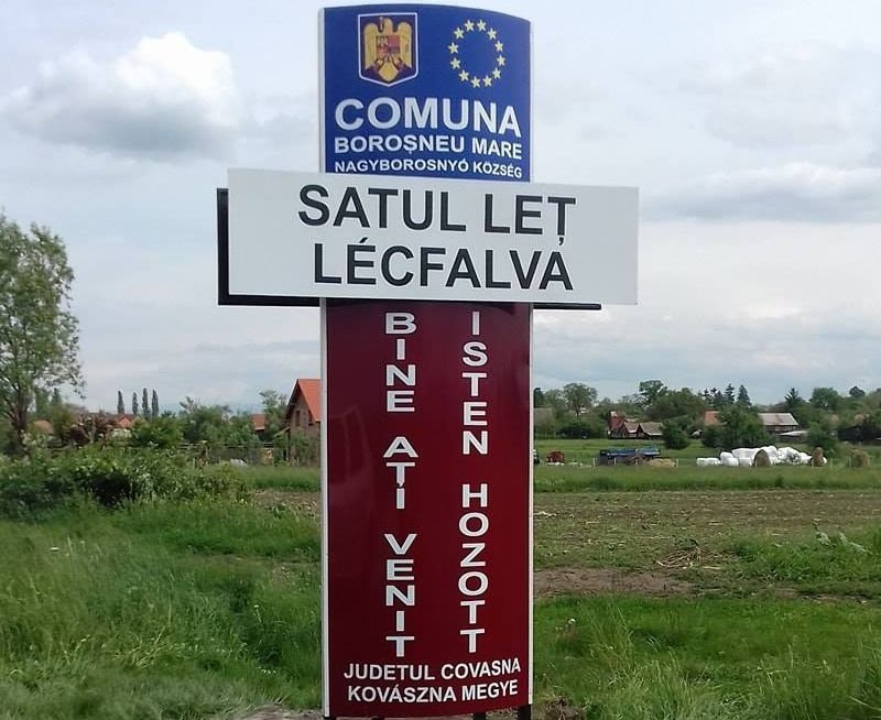 Székelyföld helységnévtábla románok