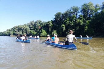Vízitúra Arad és Szeged között a két megye kapcsolatának szorosabbá tételéért