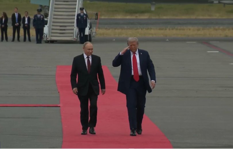 Trump hosszan beszélt Putyinnal, és úgy véli, hamarosan lehet megoldás az ukrajnai háború lezárására