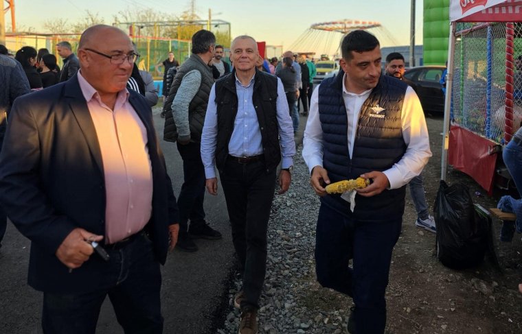 Simion mesterséges államnak nevezte Moldovát, és ismét román egyesülést szorgalmazott
