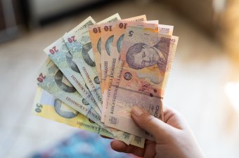Gazdasági miniszter: nem szabad többé megkerülni a kiváltságok megszüntetését