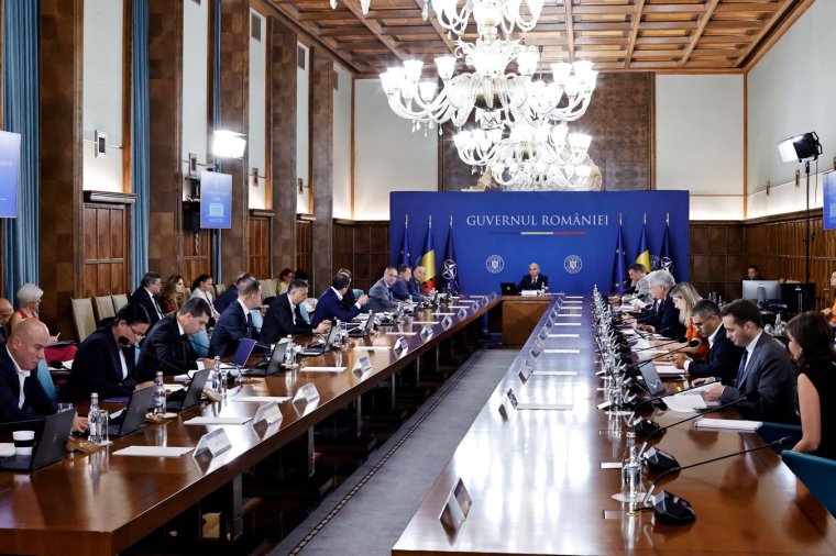 Eldöntötte a kormány, mennyi pénzt lehet egy összegben felvenni a magánnyugdíjból
