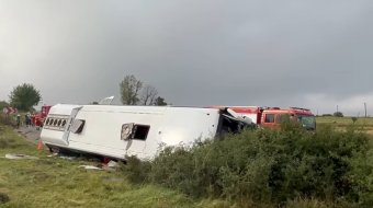 Rendőrség: az útviszonyokhoz képest túl nagy sebesség okozta a vasárnap délutáni Kolozs megyei balesetet