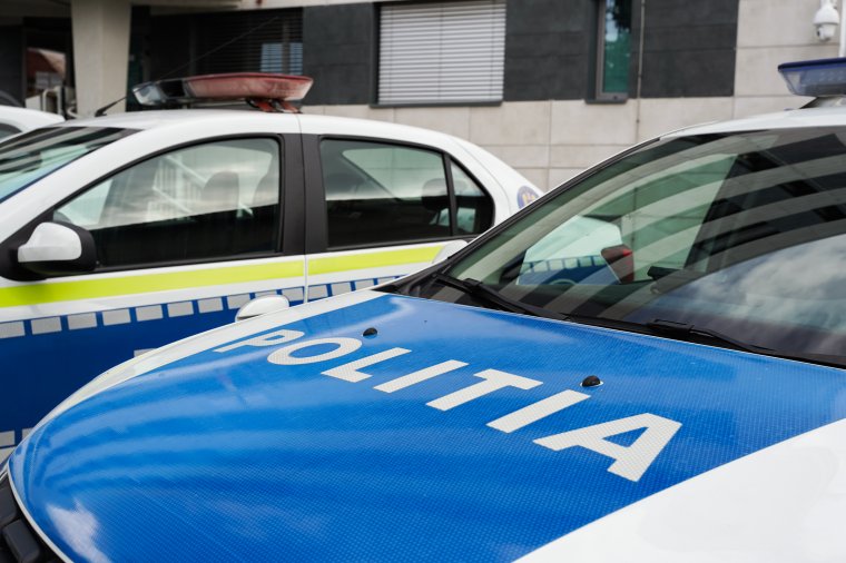 Tinédzser rémálom: lopott kocsival, ittasan, engedély nélkül száguldozott Nagyvárad környékén