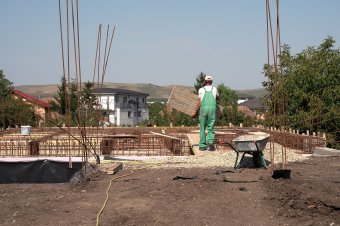 Jótékonysági hétvégét szerveznek az apahidai templom felépítéséért