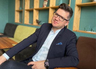 Magyarsága miatt kötött bele a szélsőséges AUR egyik képviselője egy miniszterbe, nem teszi ki az ablakba, amit kapott érte