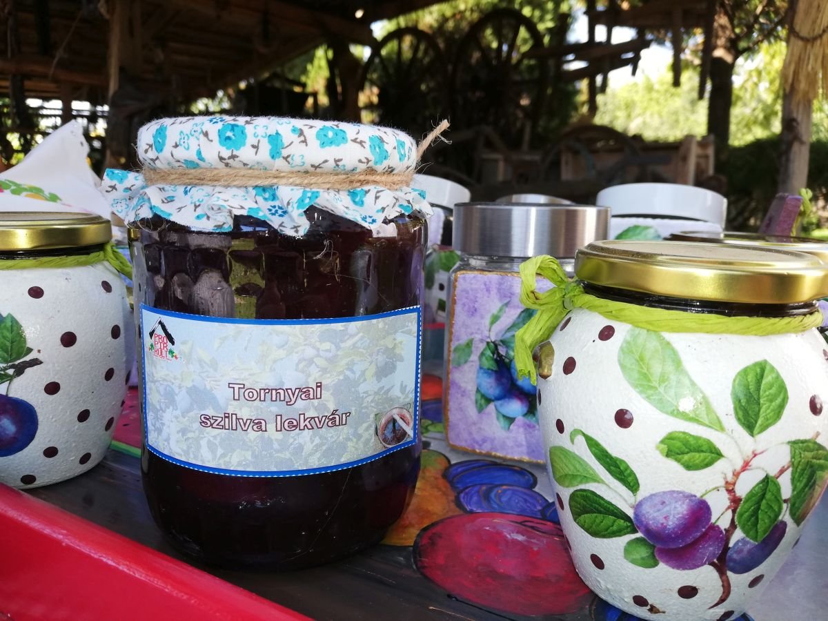 A Tornyai Szilvalekvár messze földön híres •  Fotó: Pataky Lehel Zsolt