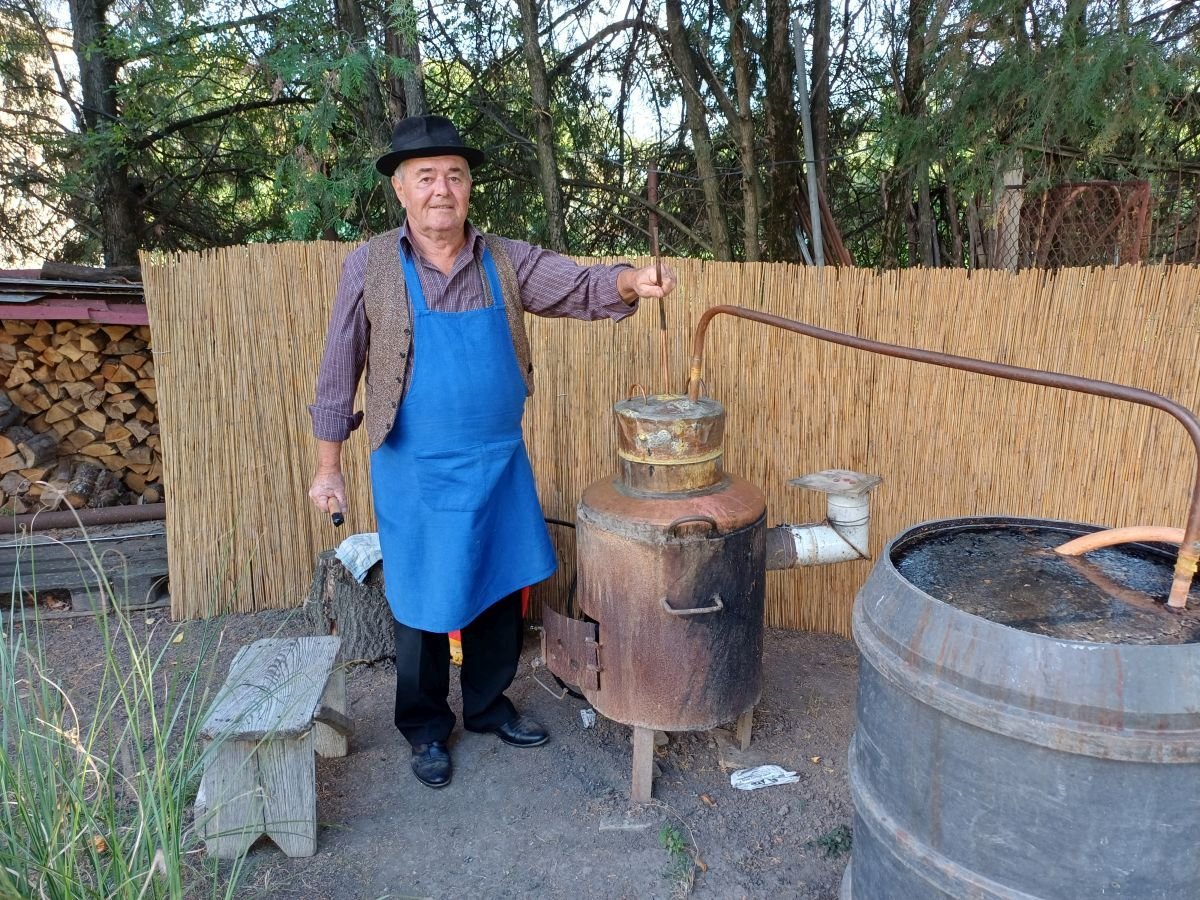 Suttyák András „birodalma”: itt készül a jó pálinka •  Fotó: Pataky Lehel Zsolt