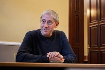 „Számomra az egyetlen lehetséges út a hitelesség” – Dimény Áron filmről, színházról, színészi hitvallásról 2.