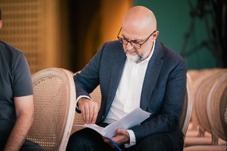 Kelemen: hiba lenne folytatni a Klaus Iohannis tízéves mandátuma alatt alkalmazott gyakorlatot