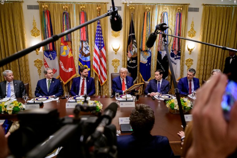 Trump: a Hamászt szükség esetén erővel kényszerítjük fegyverletételre