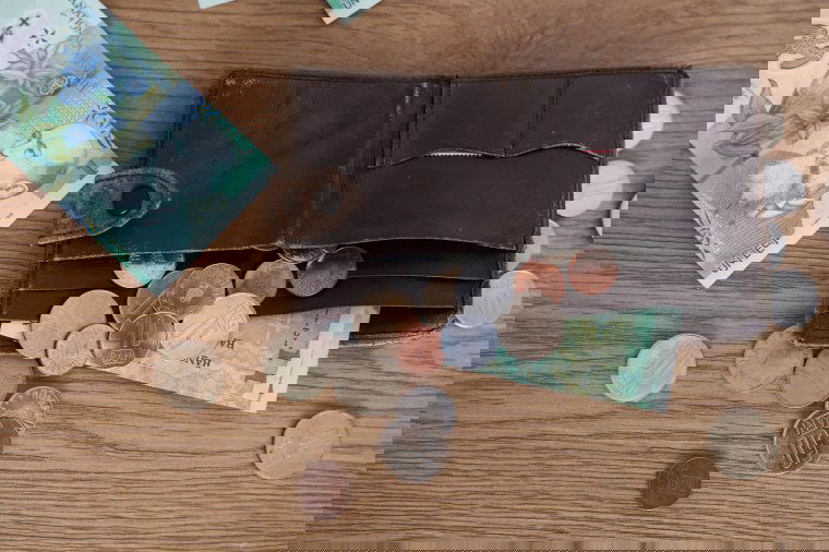 Minimálbér: emelni vagy befagyasztani?