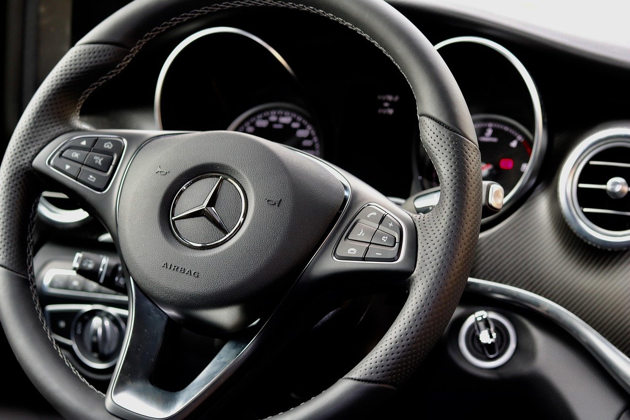 Mercedes