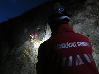 Több mint nyolcezren szorultak tavaly a hegyimentők segítségére